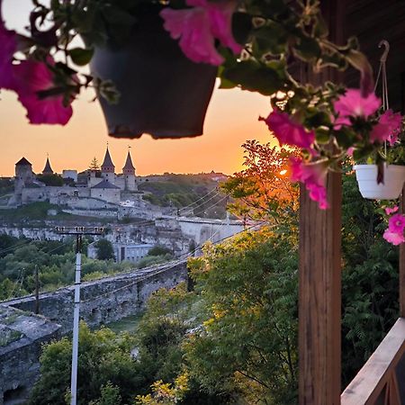 Будинок З Видом На Стару Фортецю Kamyanets-Podilski Dış mekan fotoğraf